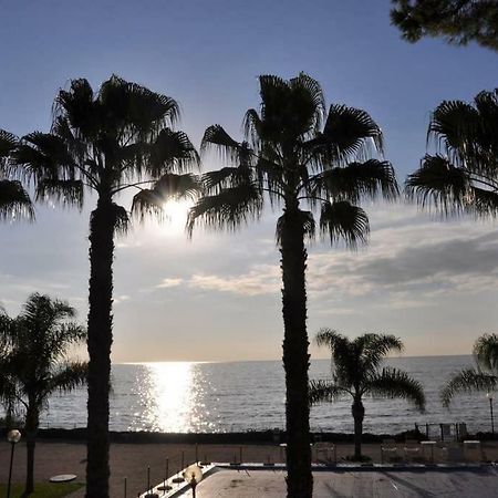 Apartament Garage, Piscina, Accesso A Mare E Pista Ciclabile San Remo Zewnętrze zdjęcie
